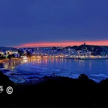 Lovely Semi-beach 2x Pubs -5 Min Walk-pets Welcome-parking-garden Scalby